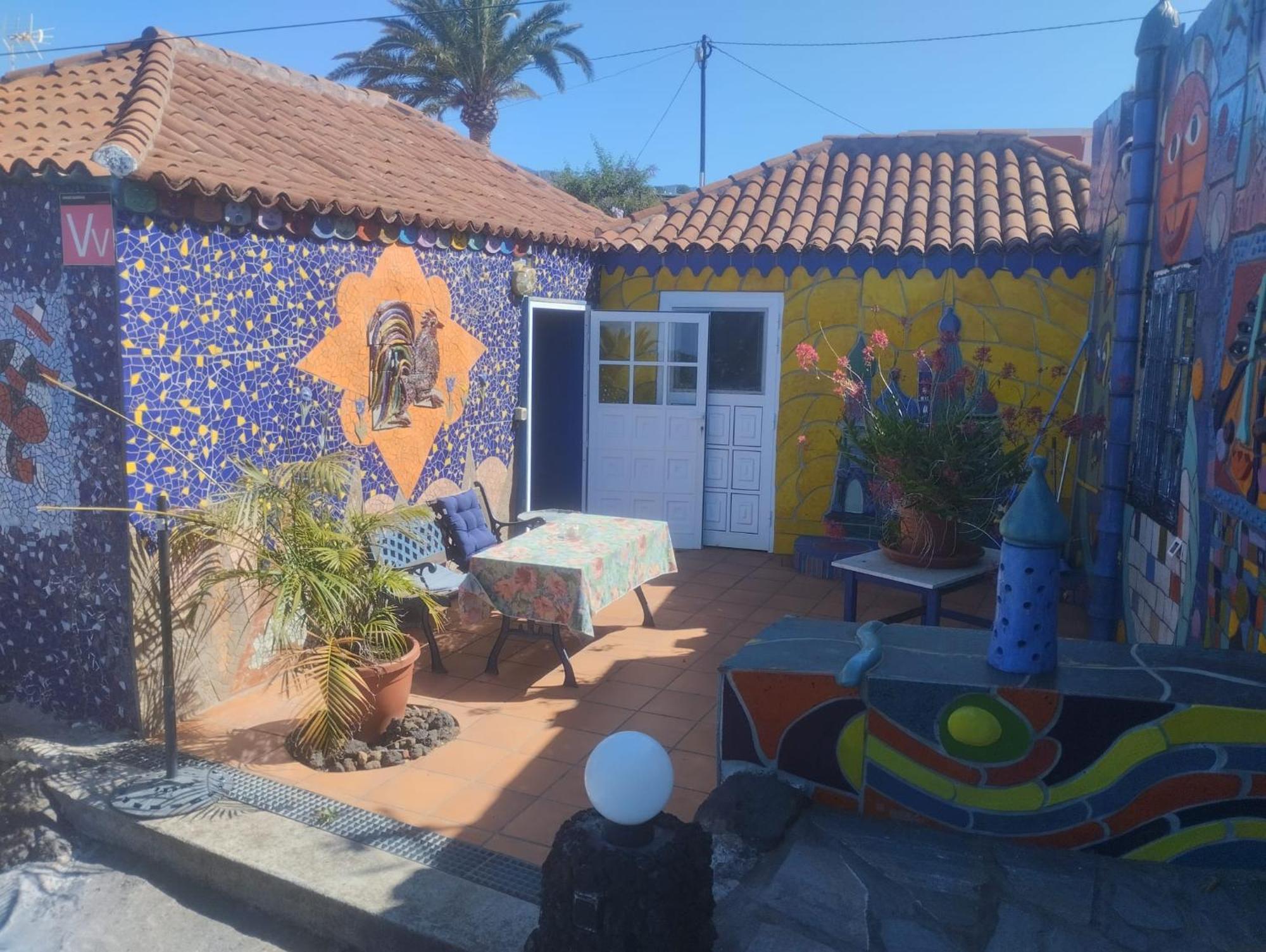 Casa Mosaico, Sunset And Garden Apartment Los Llanos De Aridane Luaran gambar