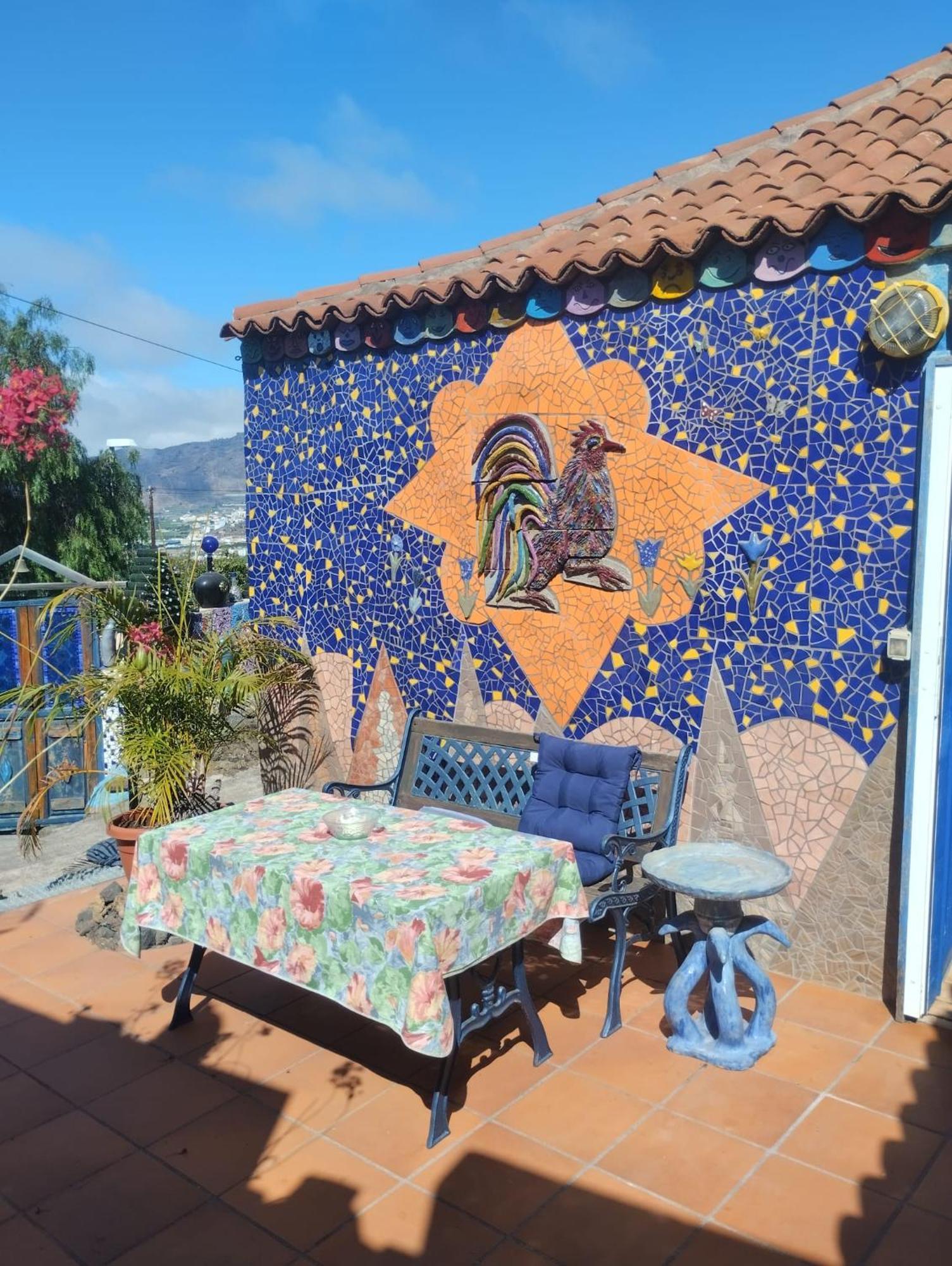 Casa Mosaico, Sunset And Garden Apartment Los Llanos De Aridane Luaran gambar